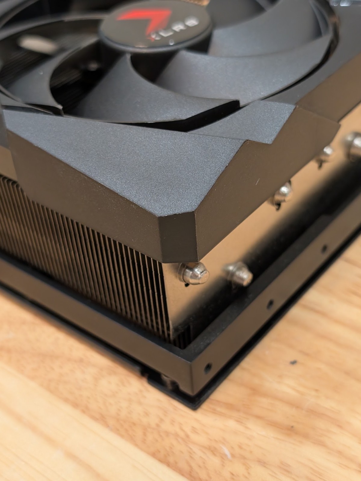 เอ. ข้อเสนอพิเศษ PNY GeForce R - Rtx 4090 24Gb Gddr6X บทวิจารณ์และราคา